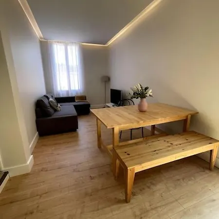 T2 En Rez-de-villa - Stationnement Gratuit Appartement *